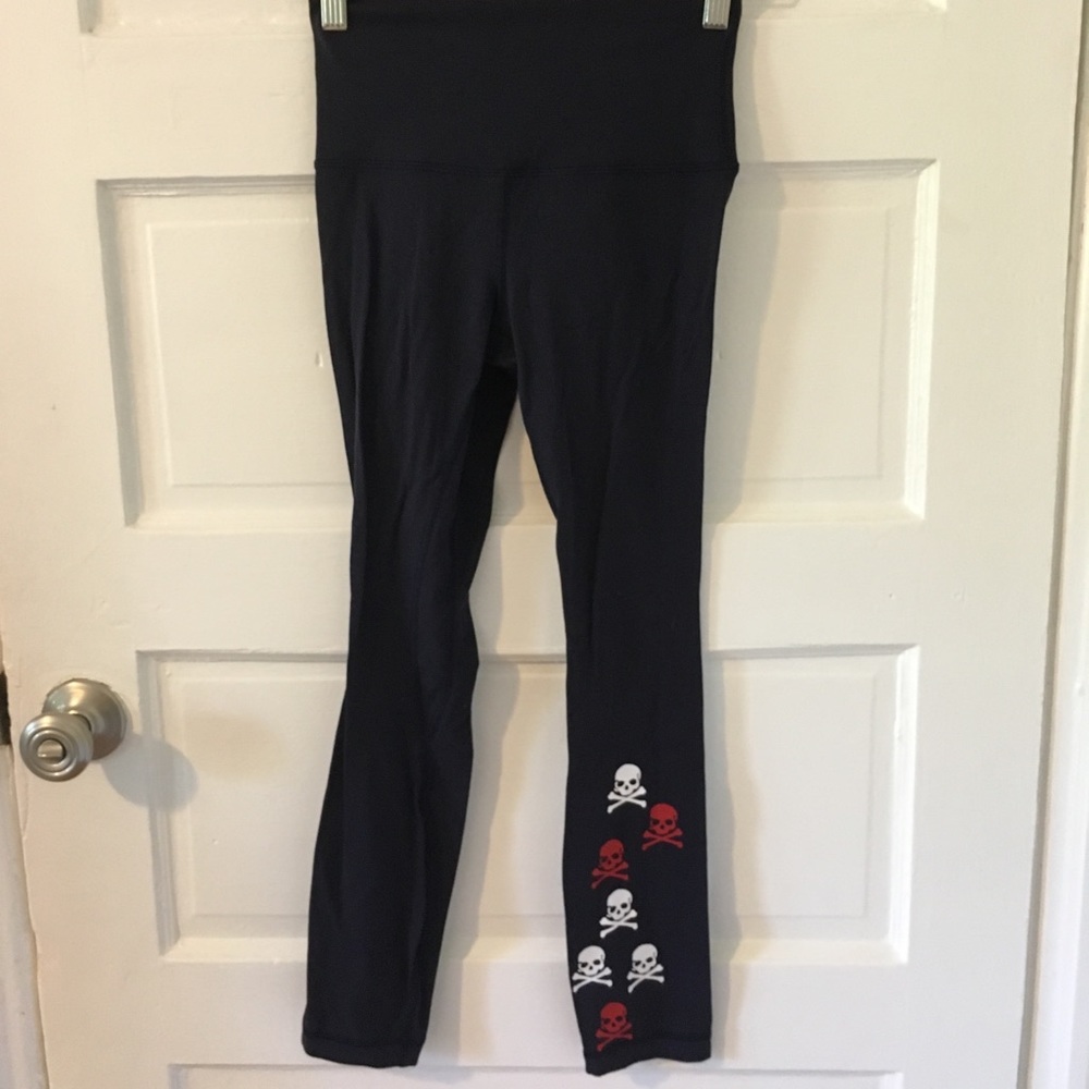 Navy Blue Lululemon SoulCycle Leggings